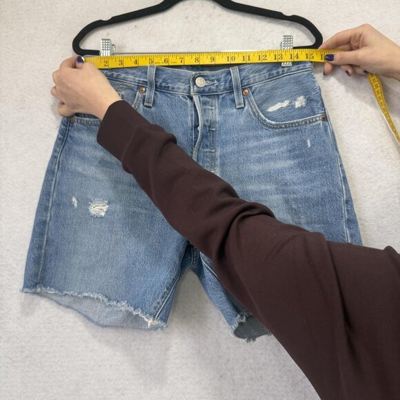 Levis 501 Shorts Womens 29 Blue Denim High Rise Button Fly Cutoff Distressed - Picture 4 of 11